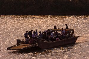 Chiang Khong Weather Travel Guide: Seasonal Tips, Costs & Eco-Tours
